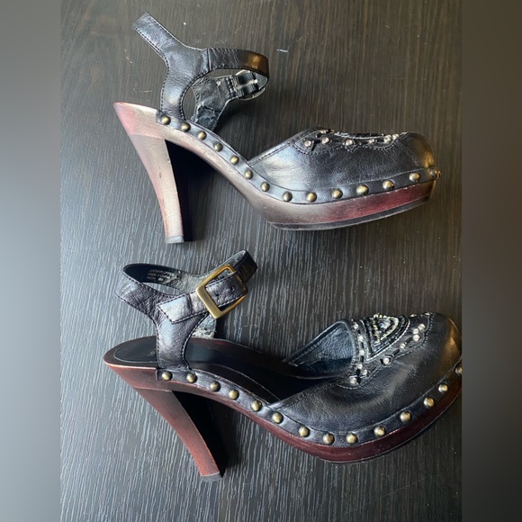 Women’s Hilary Radley sz.8M Black Leather/Wood Ankle Strap Heels Embellish/Rivet - Picture 7 of 16